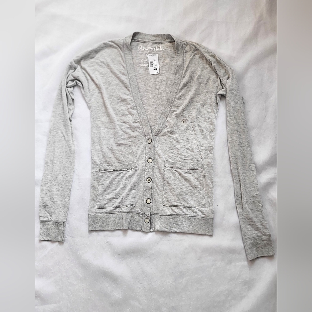 NWT! Fall Y2k Cardigan Women's Grey Button Front Aero Cozy Autumn Chic Top Small